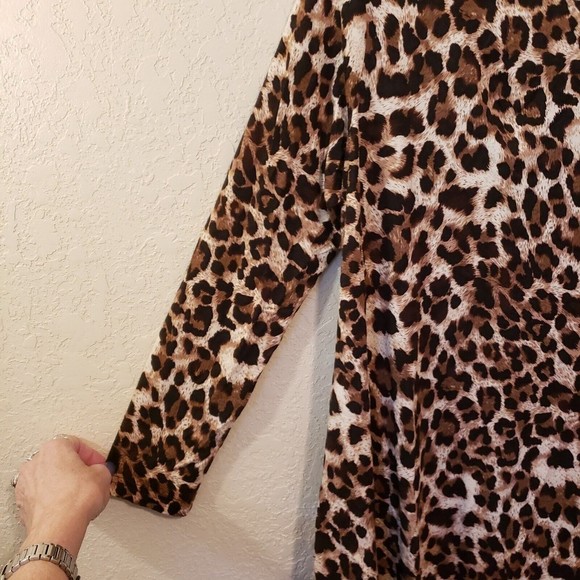 Larace Women's Leopard Print Swing Tunic Sz Medium - Picture 2 of 8
